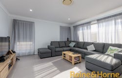 19 Lansdowne Drive, Dubbo, NSW 2830