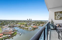31303/5 Harbourside Court, Biggera Waters, Qld 4216