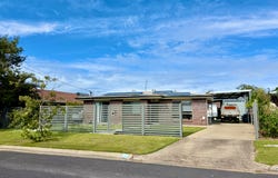 24 South Street, Urangan, Qld 4655