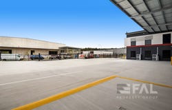8 Jobs Circuit, Yarrabilba, Qld 4207