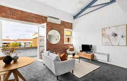 16/2 Pottery Court, Brunswick, Vic 3056