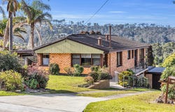 11 Illawong Heights, Merimbula, NSW 2548
