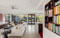 2 Clonard Avenue, Elsternwick, Vic 3185