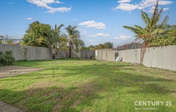 7 Cerutty Street, Huntingdale, WA 6110