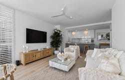 404/19 Winston Street, Kirra, Qld 4225