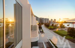 4/23 Honeysuckle Drive, Newcastle, NSW 2300