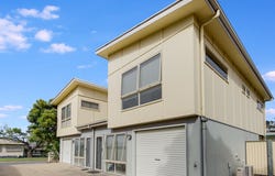 3/4 Menzies Court, Moranbah, Qld 4744