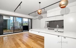 304/99 Palmerston Crescent, South Melbourne, Vic 3205