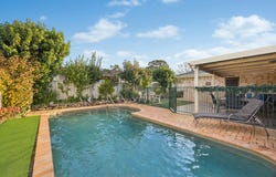14 Twin Lakes Drive, Lake Haven, NSW 2263