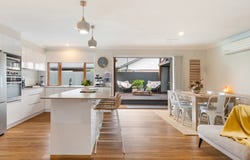 35 Wenlock Crescent, Springwood, Qld 4127