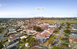 21 Esmale Street, Strathmore, Vic 3041