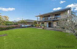24 Blue Waters Crescent, Tweed Heads West, NSW 2485