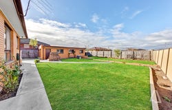 22 Jefferson Street, St Albans, Vic 3021