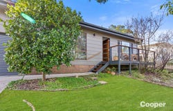 4 Bushland Avenue, Mollymook Beach, NSW 2539