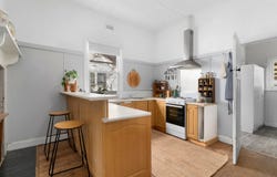 11 McLaughlin Street, Colac, Vic 3250