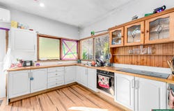 6 Creekside Drive, Flowerdale, Vic 3717