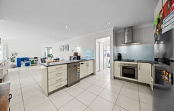 8 John Crescent, Pimpama, Qld 4209