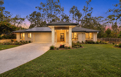 18 Camberwell Close, Gleneagle, Qld 4285