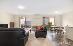 2/31 Kent Street, Sebastopol, Vic 3356
