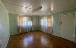 35 Murray St, Pittsworth, Qld 4356