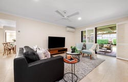56 Twynam Street, Belmont, Qld 4153