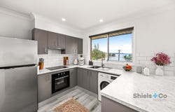 2/226 The Esplanade, Speers Point, NSW 2284