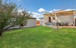 227 Moorefields Road, Roselands, NSW 2196