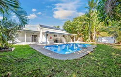 3 Grace Avenue, Cannonvale, Qld 4802