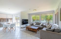 4 Waterside Grove, Warriewood, NSW 2102