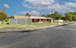 41 Parkfield Road, Kelmscott, WA 6111