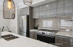 19 Lockwood Way, Aveley, WA 6069