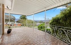 1 Helen Avenue, Croydon South, Vic 3136