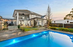 42 Otterington Grove, Ivanhoe East, Vic 3079