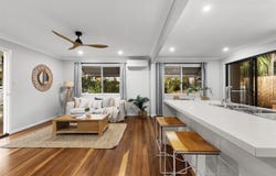 67 Falkirk Street, Stafford Heights, Qld 4053