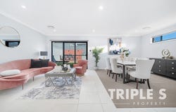 25 Wallarah Circuit, Gregory Hills, NSW 2557