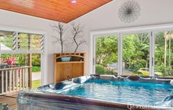140 Beacon Road, Tamborine Mountain, Qld 4272