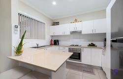 2/30 Chiswick Road, Greenacre, NSW 2190