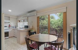 Unit 1/48 Happy Valley Rd, Ironbark, Vic 3550
