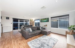 17 Thangoo Way, Golden Bay, WA 6174