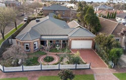 10 Newminster Way, Point Cook, Vic 3030