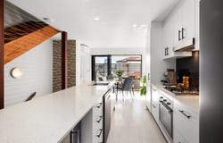 4/255 Cavendish Road, Coorparoo, Qld 4151