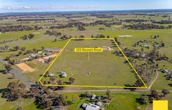 325 Bassett Road, Neilborough, Vic 3570