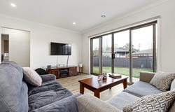 19 Kevlar Close, Canadian, Vic 3350