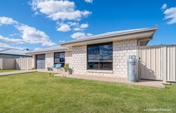 35 Thornton Street, Emerald, Qld 4720