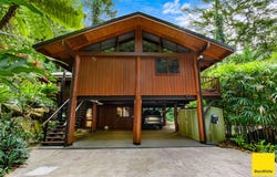110 Mansfield Street, Earlville, Qld 4870