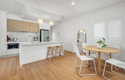 4/2312 Gold Coast Highway, Mermaid Beach, Qld 4218