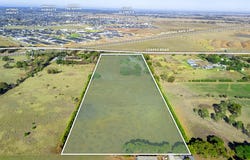 1192 Leakes Road, Mount Cottrell, Vic 3024