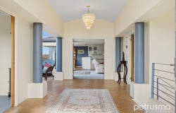 14 Rose Court, Sandy Bay, Tas 7005