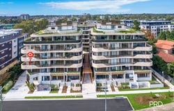 203/10A John Tipping Grove, Penrith, NSW 2750