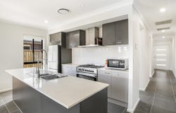 10 Wattawan Crescent, Anambah, NSW 2320